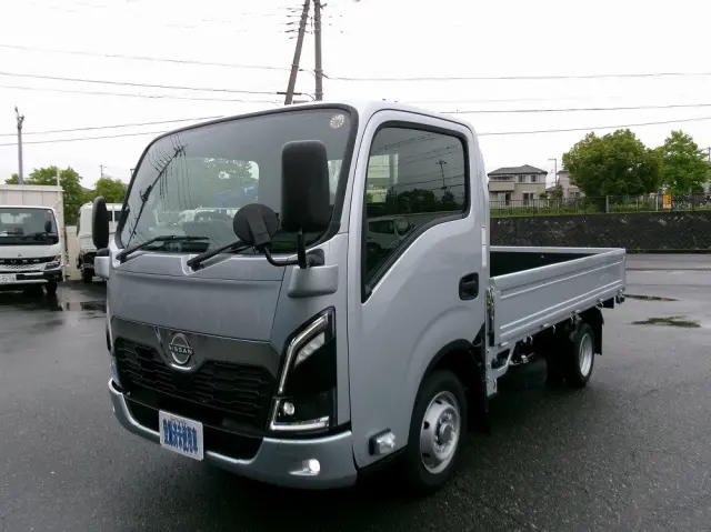 日産 アトラス 3DF-AHR87AF(2WD)の写真1