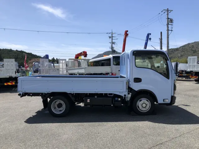 いすゞ エルフ 3DF-NHR87AF(2WD)の写真17