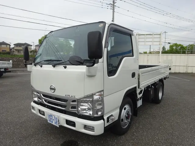 日産 アトラス 2RG-AJS88A(4WD)の写真1