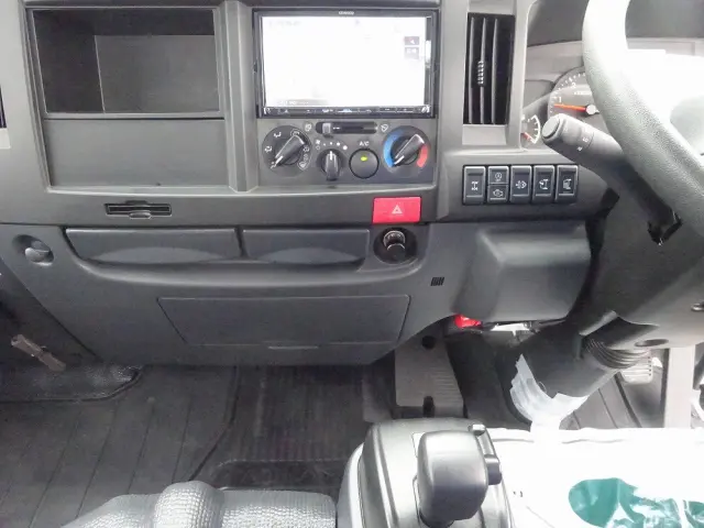 日産 アトラス 2RG-AJS88A(4WD)の写真35