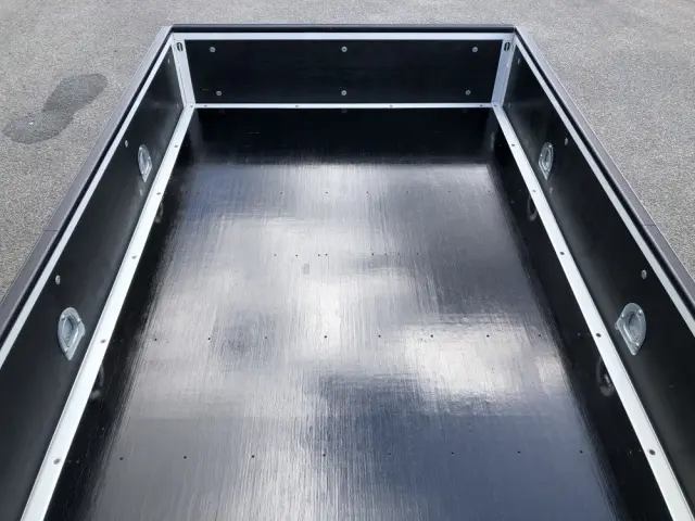 いすゞ エルフ 3DF-NHR87AF(2WD)の写真12