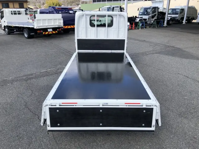 いすゞ エルフ 3DF-NHR87AF(2WD)の写真15