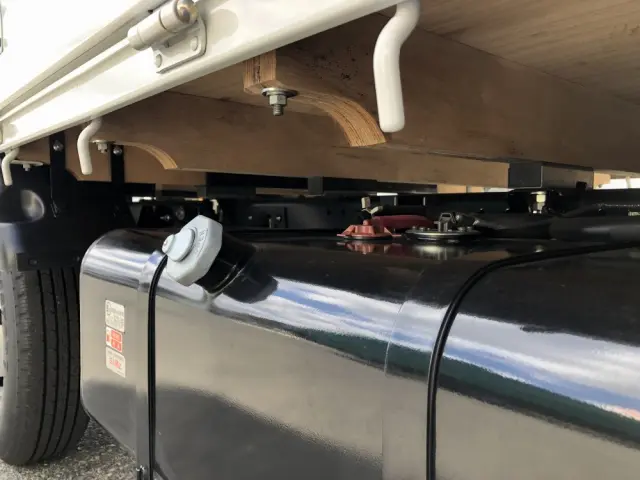 いすゞ エルフ 3DF-NHR87AF(2WD)の写真25