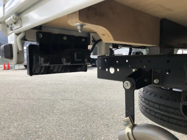 いすゞ エルフ 3DF-NHR87AF(2WD)の写真26