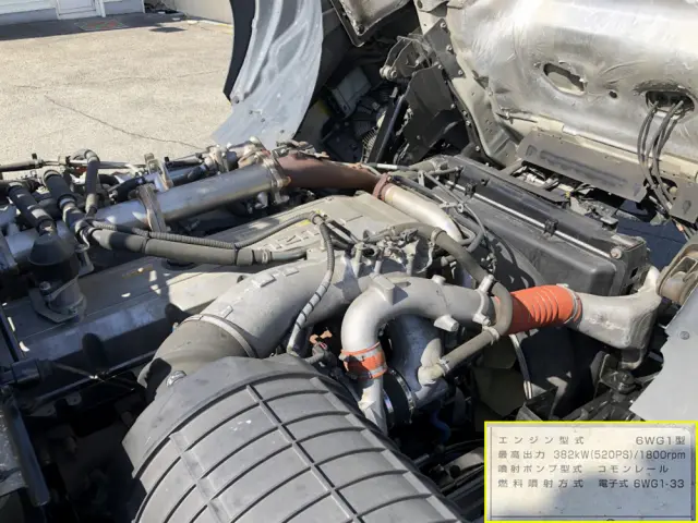 いすゞ ギガ QDG-EXZ52BJ(6x4)の写真10
