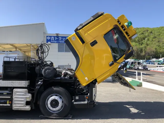 いすゞ ギガ QDG-EXZ52BJ(6x4)の写真31