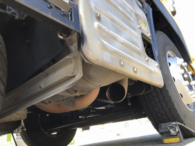 いすゞ ギガ QDG-EXZ52BJ(6x4)の写真34