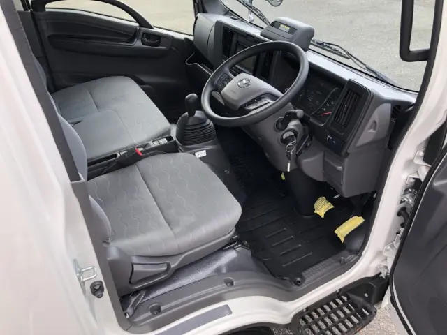 マツダ タイタン 2RG-LMR88C(2WD)の写真4