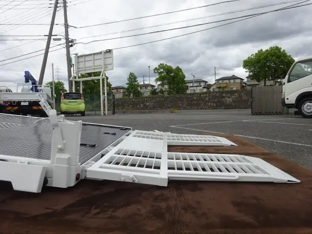 マツダ タイタン 2RG-LPR88YM(2WD)の写真17