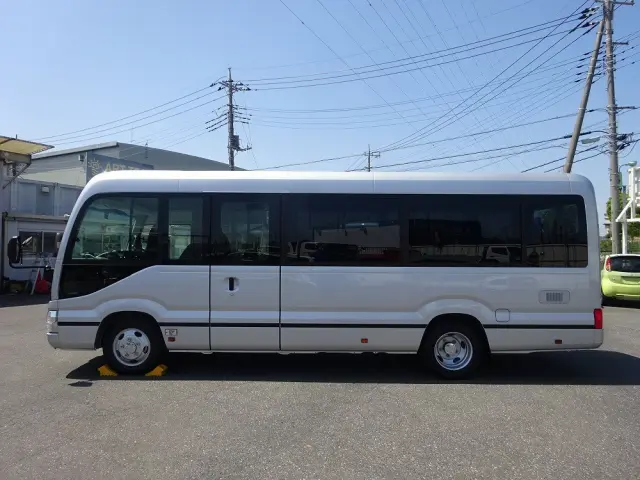 トヨタ コースター 2WG-GDB110(2WD)の写真8