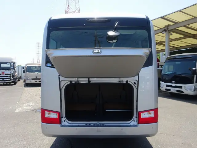 トヨタ コースター 2WG-GDB110(2WD)の写真9