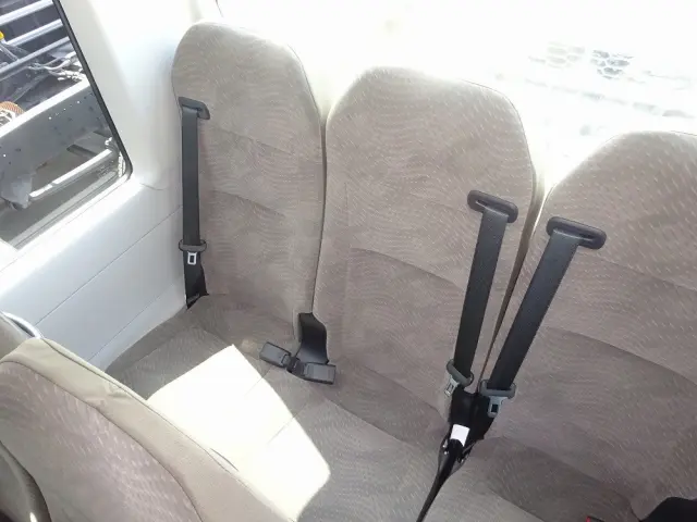 トヨタ コースター 2WG-GDB110(2WD)の写真16
