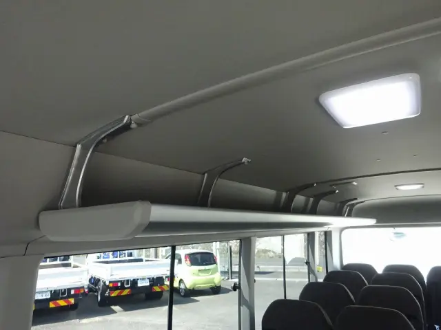 トヨタ コースター 2WG-GDB110(2WD)の写真19