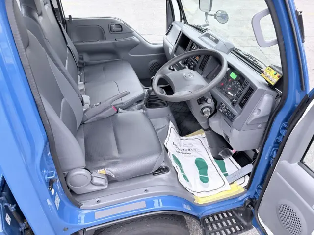 マツダ タイタン 2RG-LKR88AN(2WD)の写真4