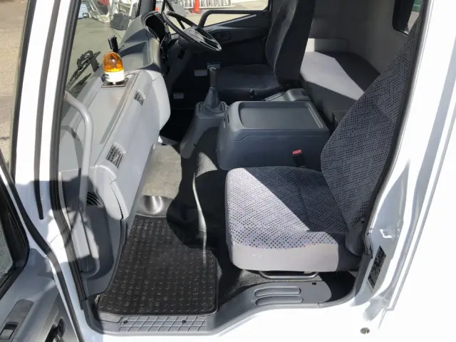 三菱 ファイター PJ-FQ62F(6x4)の写真34