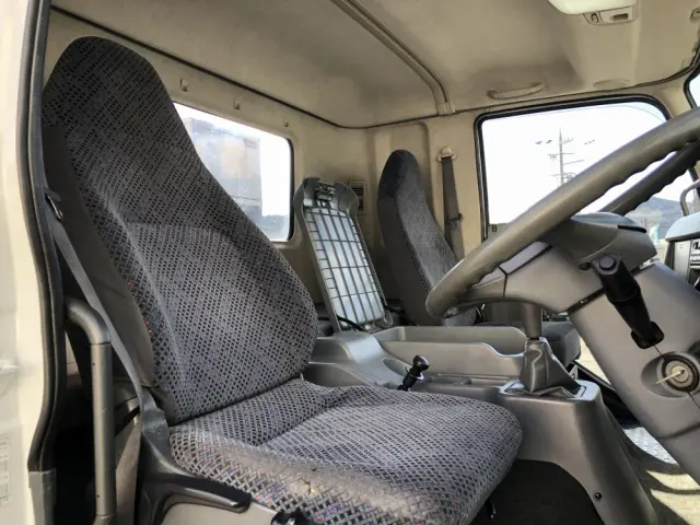 三菱 ファイター PJ-FQ62F(6x4)の写真40