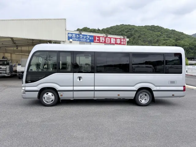 トヨタ コースター 2WG-GDB110(2WD)の写真14