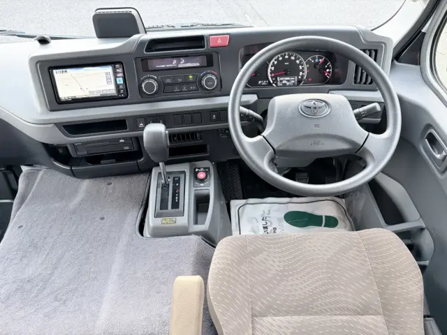 トヨタ コースター 2WG-GDB110(2WD)の写真22