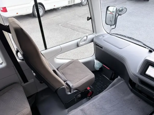 トヨタ コースター 2WG-GDB110(2WD)の写真23