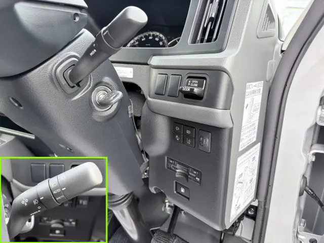 トヨタ コースター 2WG-GDB110(2WD)の写真37