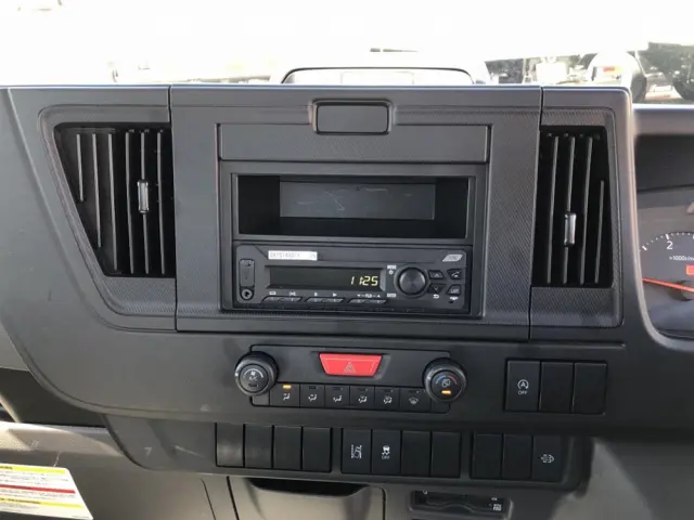 いすゞ エルフ 3DF-NHR87AF(2WD)の写真40