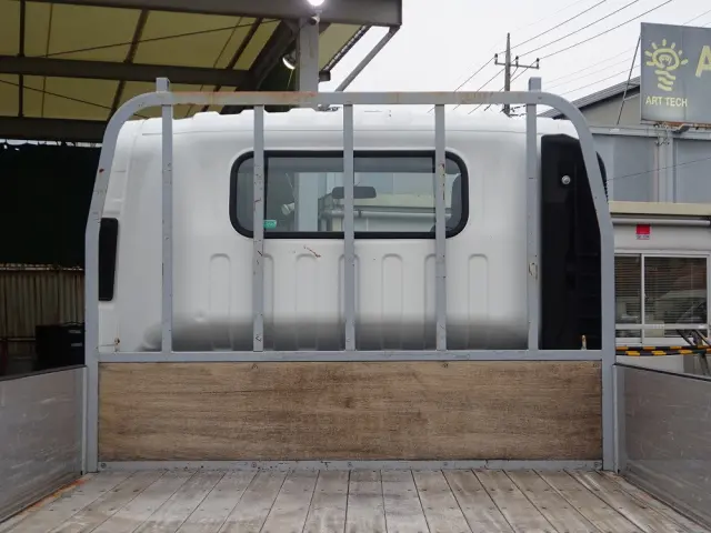 いすゞ エルフ TPG-NNS85AR(4WD)の写真12