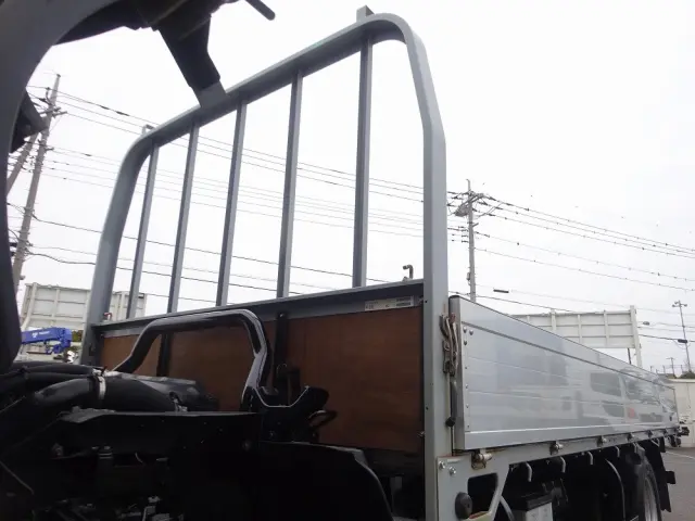 いすゞ エルフ TPG-NNS85AR(4WD)の写真18