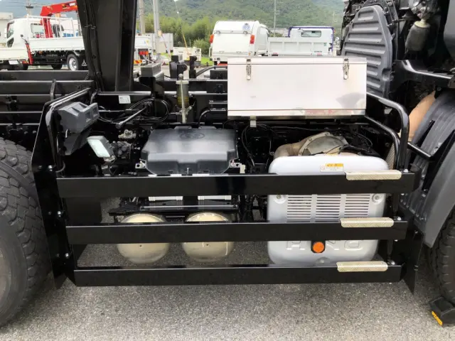 日野 プロフィア 2DG-FS1EGA(6x4)の写真26