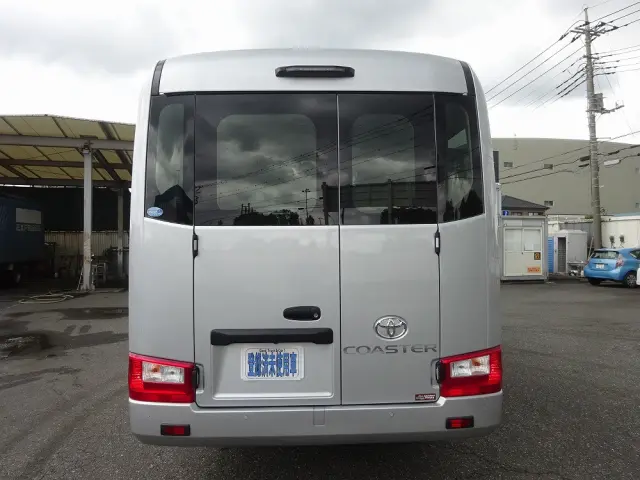トヨタ コースター 2WG-GDB110(2WD)の写真9