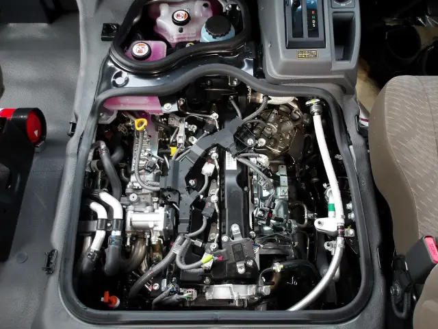 トヨタ コースター 2WG-GDB110(2WD)の写真11