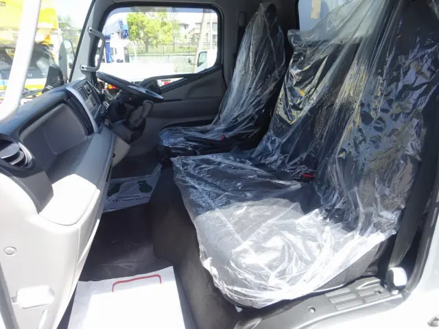 三菱 キャンター 2PG-FEB90(2WD)の写真34