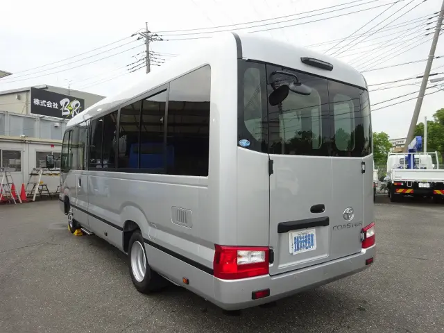 トヨタ コースター 2WG-GDB110(2WD)の写真6