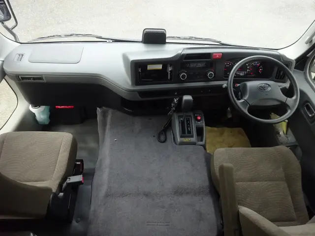 トヨタ コースター 2WG-GDB110(2WD)の写真42