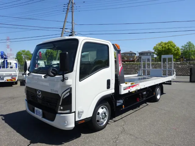 マツダ タイタン 2RG-LPR88AM(2WD)の写真1