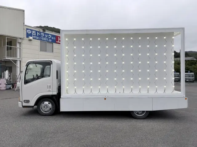 いすゞ エルフ BKG-NLR85AR(2WD)の写真8