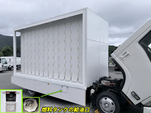 いすゞ エルフ BKG-NLR85AR(2WD)の写真28