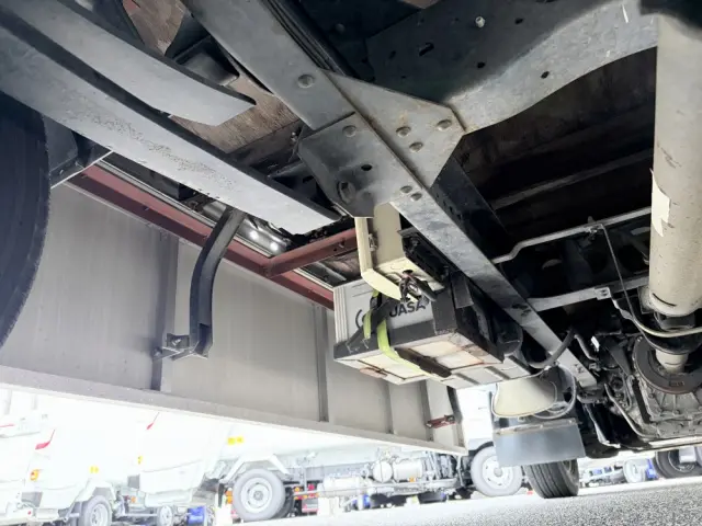いすゞ エルフ BKG-NLR85AR(2WD)の写真34