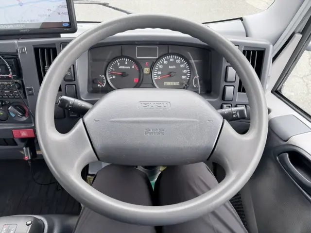 いすゞ エルフ BKG-NLR85AR(2WD)の写真39