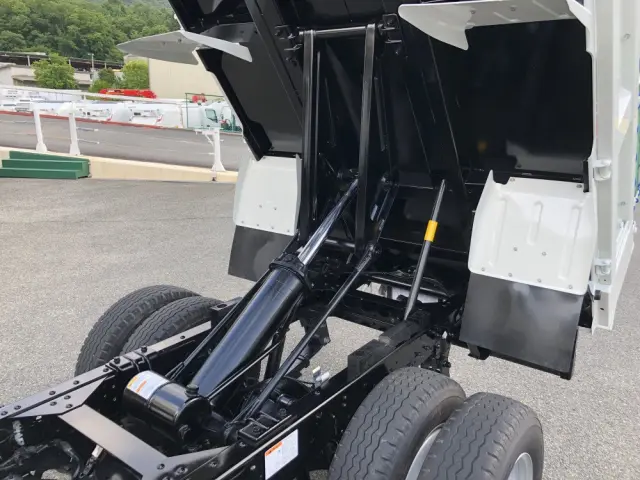 マツダ タイタン 2RG-LKR88AD(2WD)の写真33