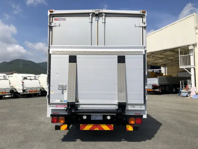 三菱 ファイター 2KG-FK64F(2WD)の写真3