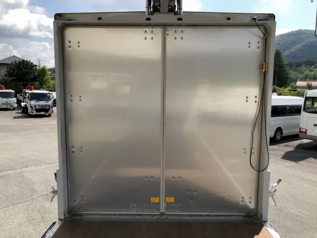 三菱 ファイター 2KG-FK64F(2WD)の写真17