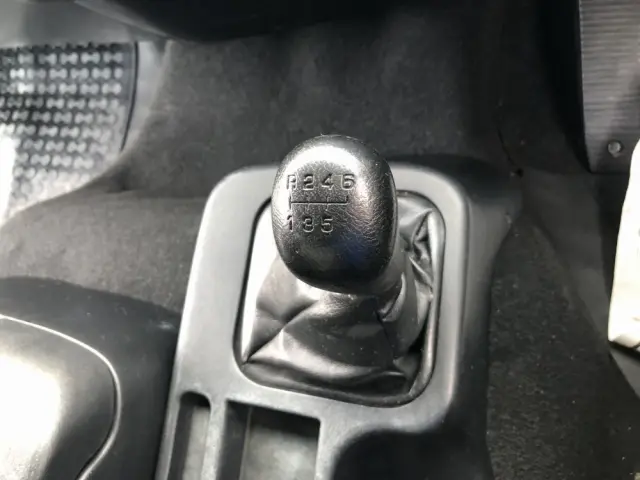 三菱 ファイター 2KG-FK64F(2WD)の写真36