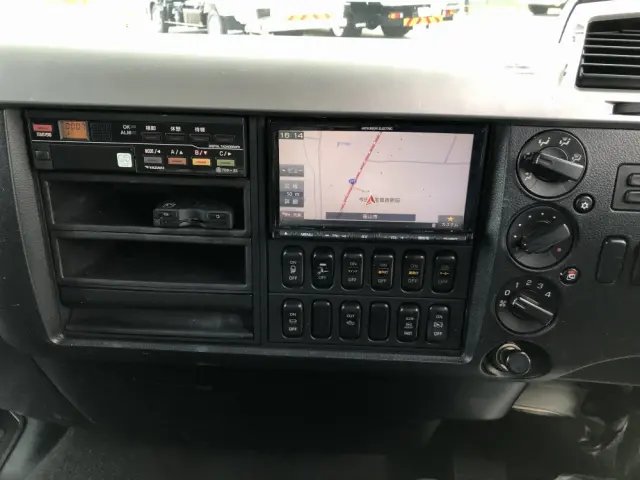 三菱 ファイター 2KG-FK64F(2WD)の写真37