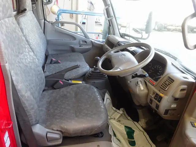 日野 デュトロ BDG-XZU388M(4WD)の写真4