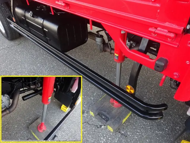 日野 デュトロ BDG-XZU388M(4WD)の写真13