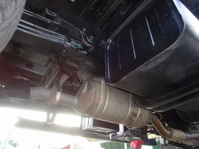 日野 デュトロ BDG-XZU388M(4WD)の写真31