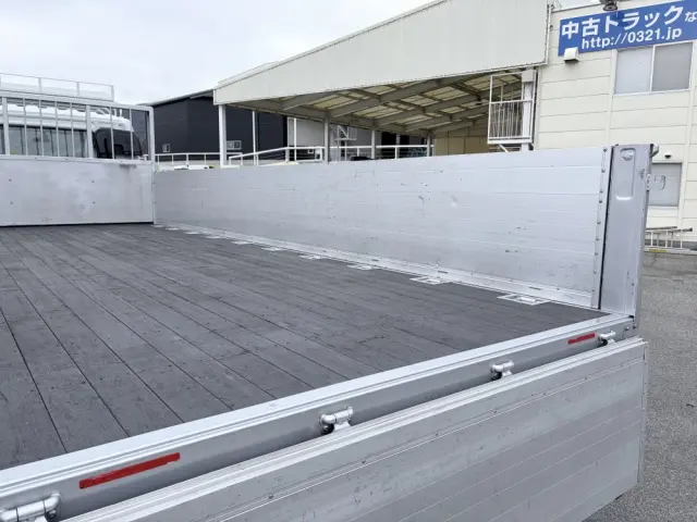 三菱 ファイター 2KG-FK61F(2WD)の写真14