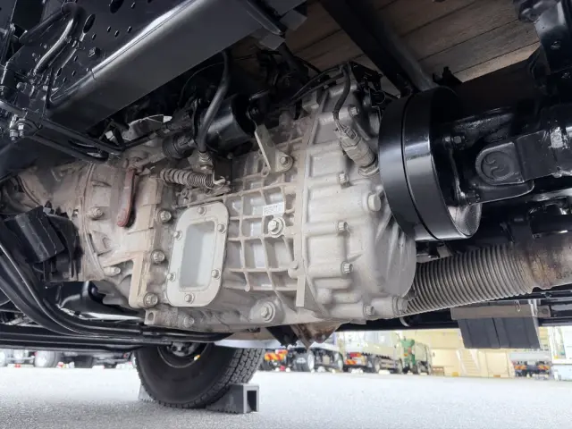 三菱 ファイター 2KG-FK61F(2WD)の写真30