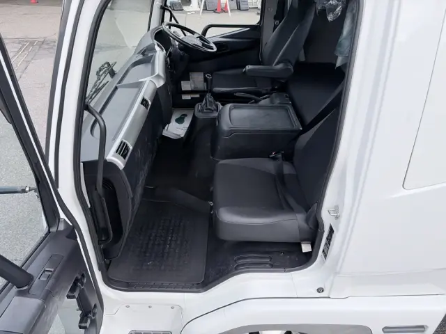 三菱 ファイター 2KG-FK61F(2WD)の写真33