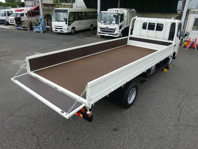 日野 デュトロ 2WG-XZU721M(2WD)の写真15